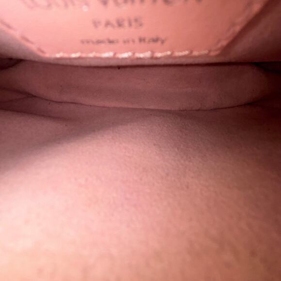 LOUIS VUITTON New Wave Chain Bag MM - Picture 7 of 7